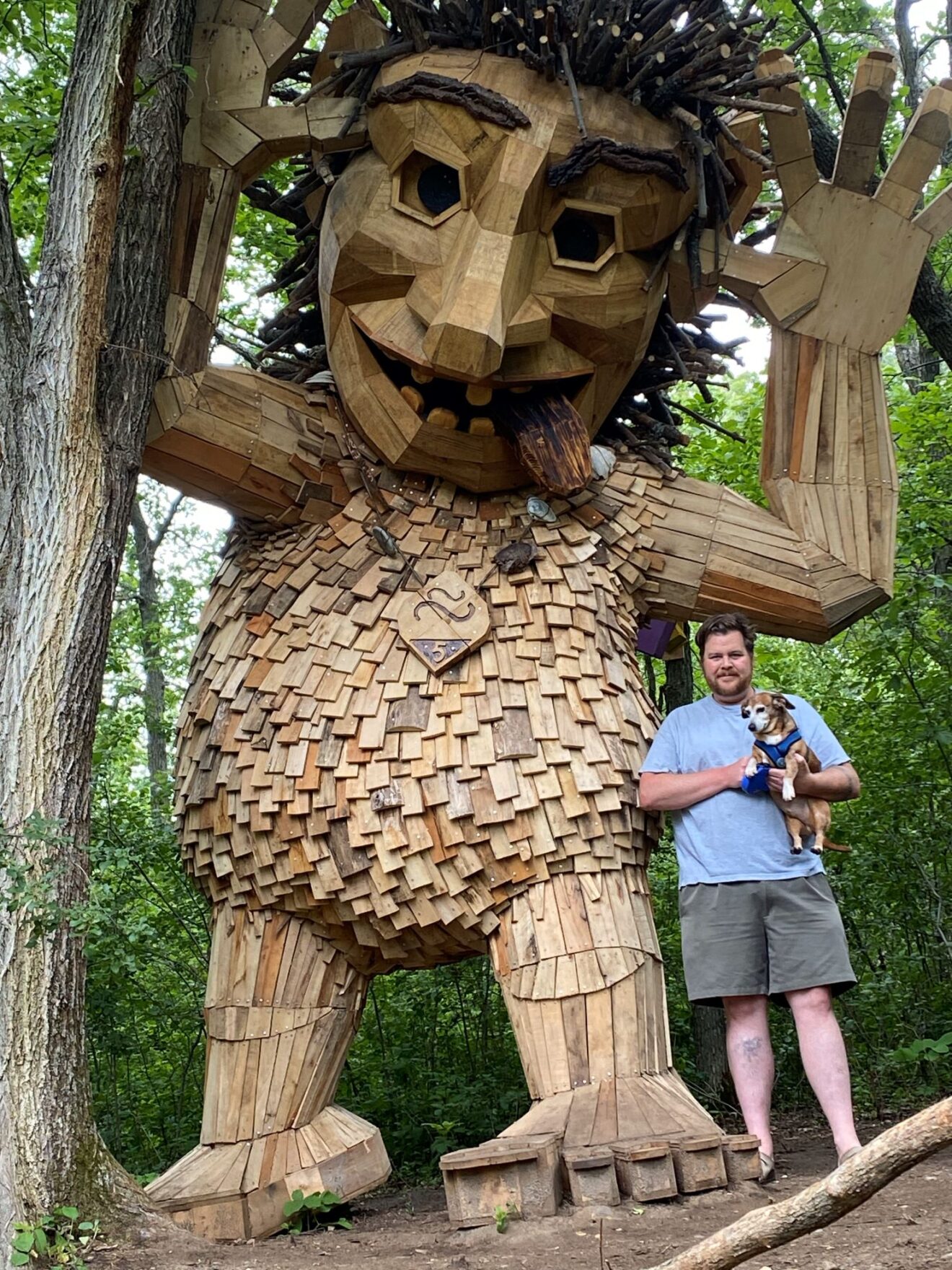 Troll Kansas Minnesota Family | Trolls in Detroit Lakes